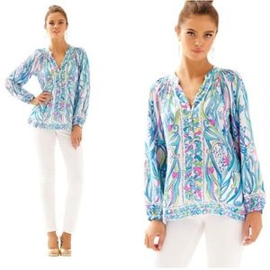 Lilly Pulitzer Elsa Blouse in Long Story